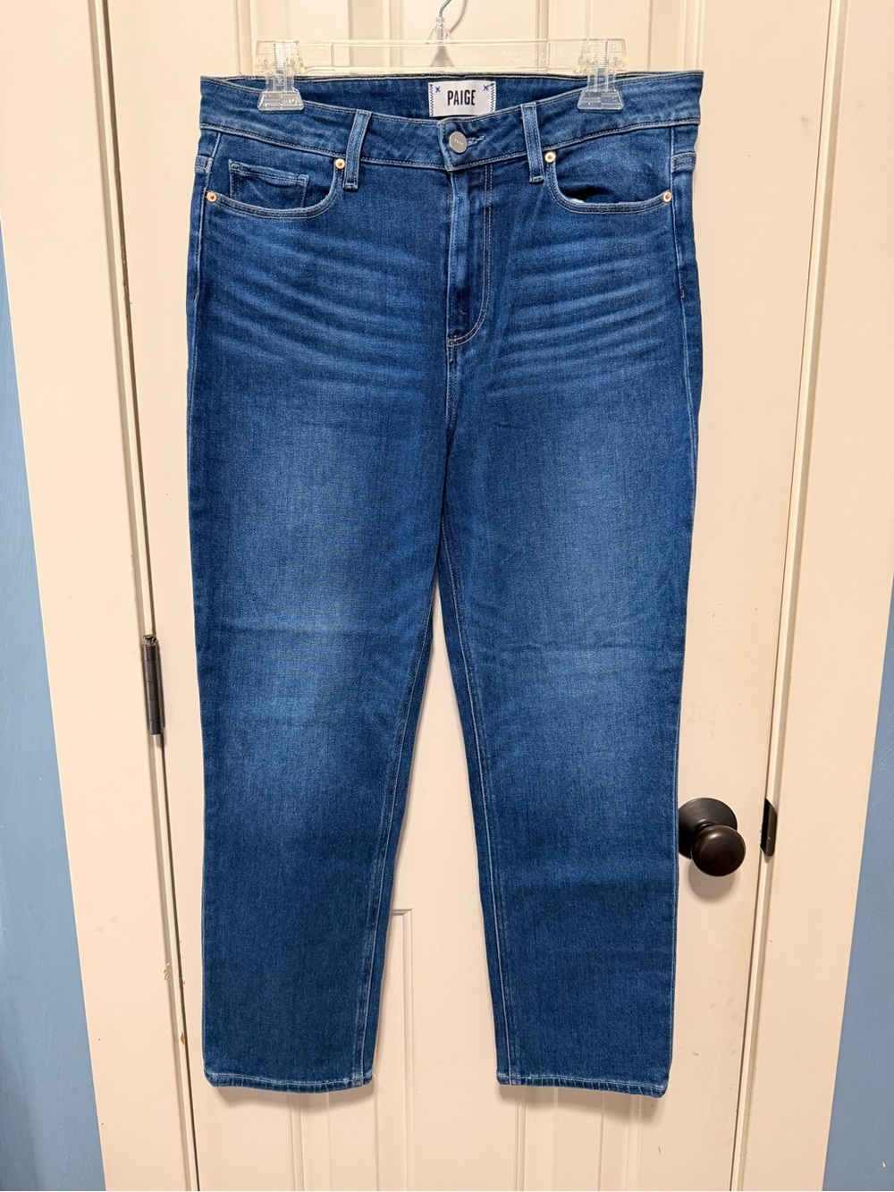 PAIGE Cropped Ankle Jeans in Medium Blue Wash